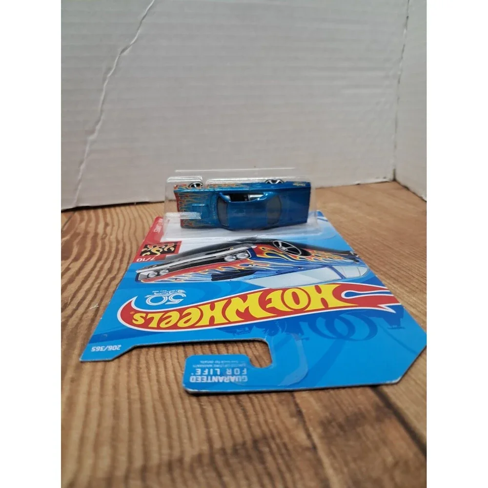 Hot Wheels HW Flames Blue with Flames ' 69 Dodge Coronet Superbee